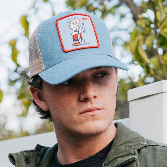 Peanuts | Linus Mesh Trucker Snapback Baseball Cap | 201301 | lsmone | DENIM BLUE