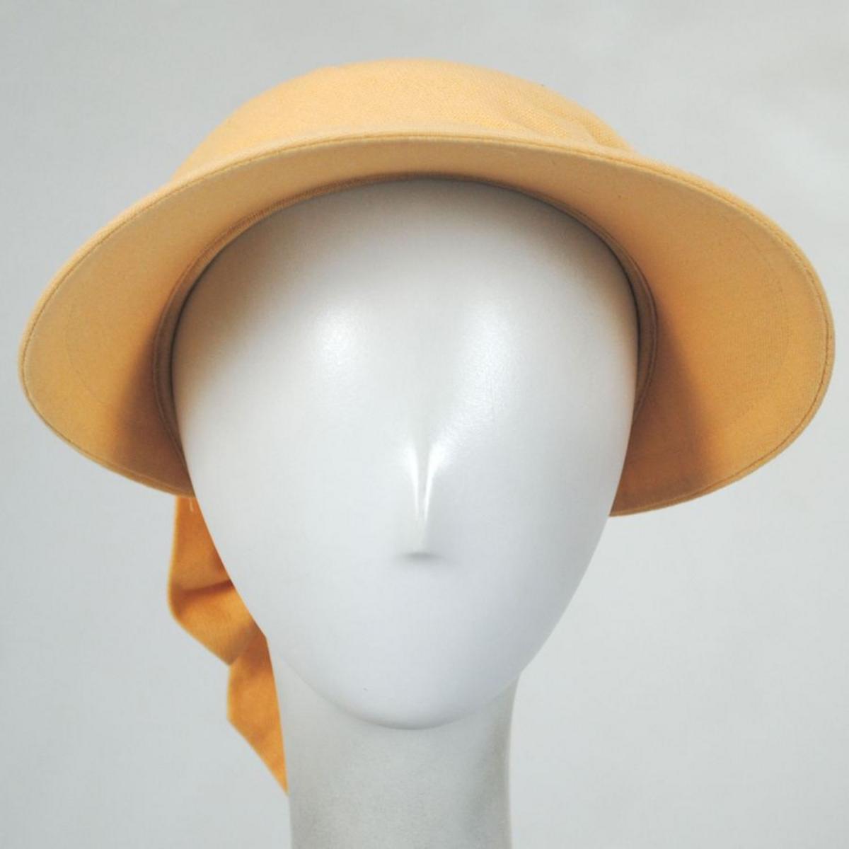 Scala | Backbow Cotton Visor | 195018 | front | BEESWAX
