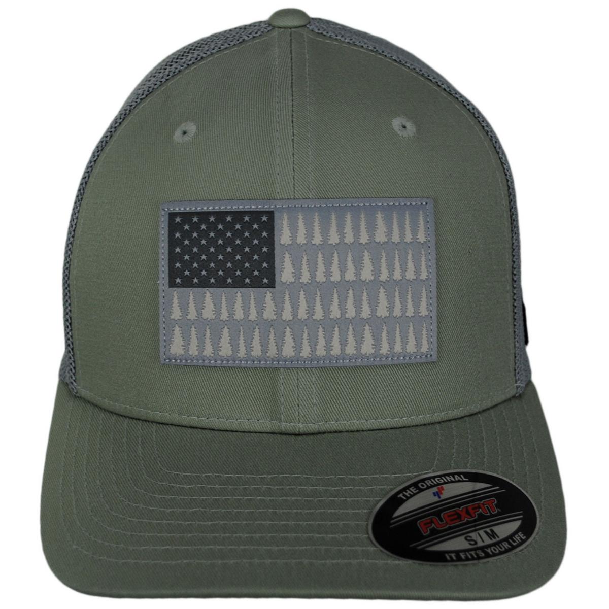 Columbia Sportswear | PFG Fish Flag Mesh Flexfit Fitted Baseball Cap | 400143 | front | CYPRESS