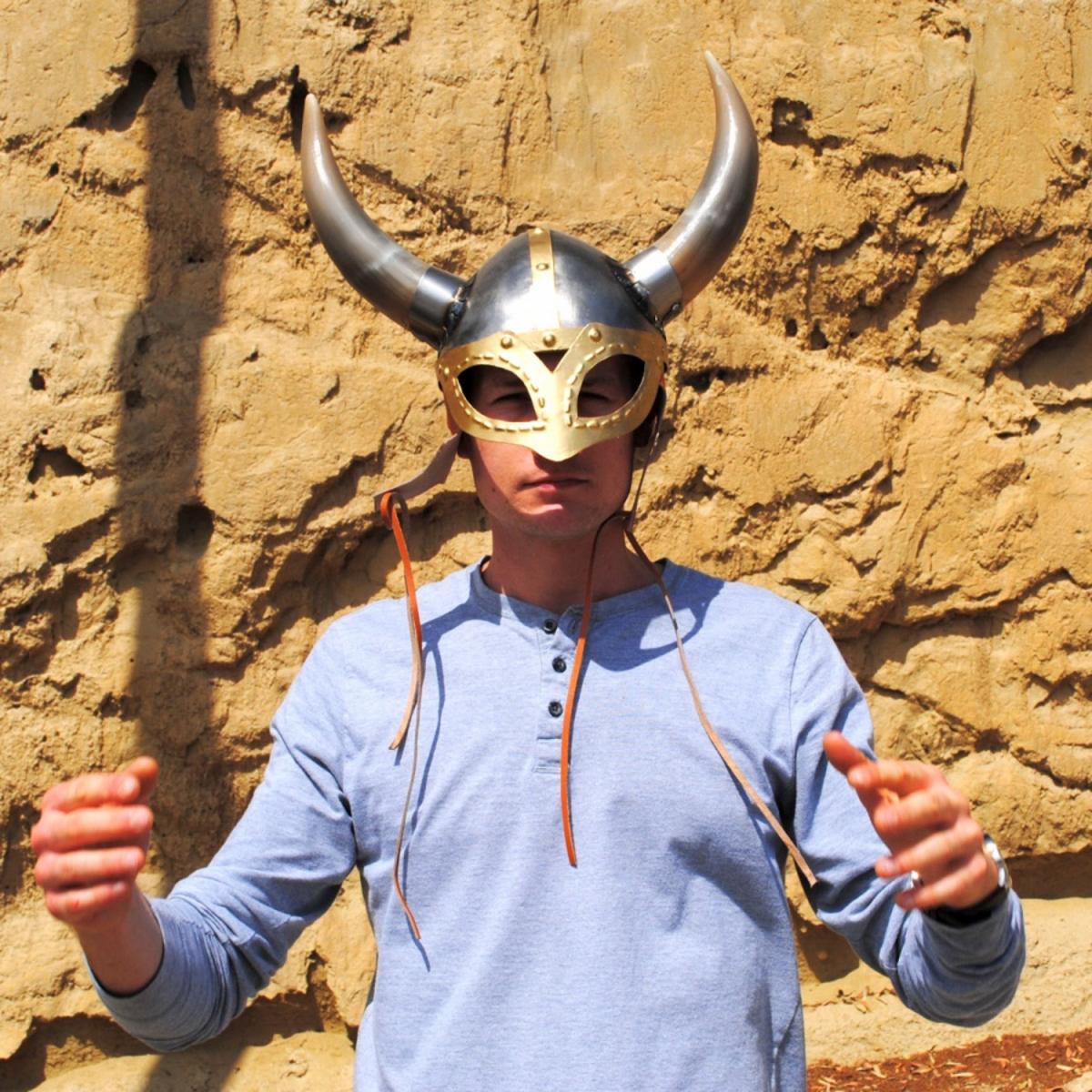 VikingHelmets.com | Viking Helmet With Mask and Horns | 190850 | lsmone | MULTI