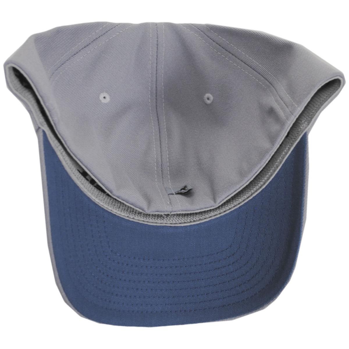 Kangol | Leather Patch Flexfit Fitted Baseball Cap | 201125 | under | SILVER