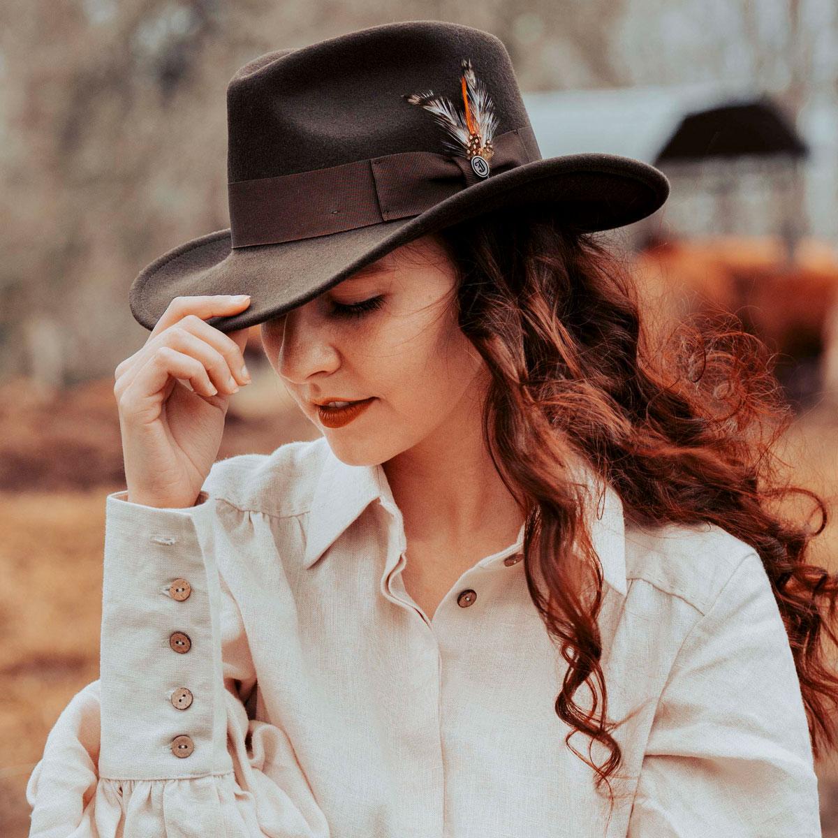 Jaxon Hats | Ford Crushable Wool Felt Fedora Hat | 135004 | lsfone | BROWN