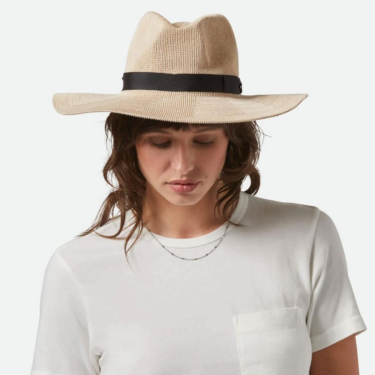 BRIXTON HATS | Lyons Cotton Knit Pattern Fedora Hat | 107409 | lsftwo | LIGHT TAN/LIGHT TAN