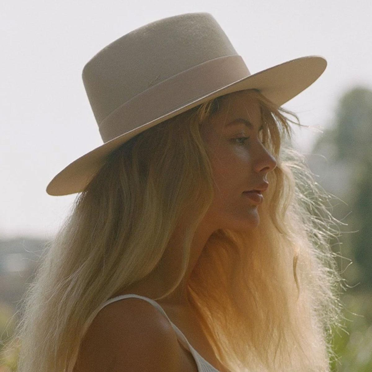 Lack of Color | Benson Tri Wool Felt Fedora Hat | 124305 | lsftwo | BEIGE
