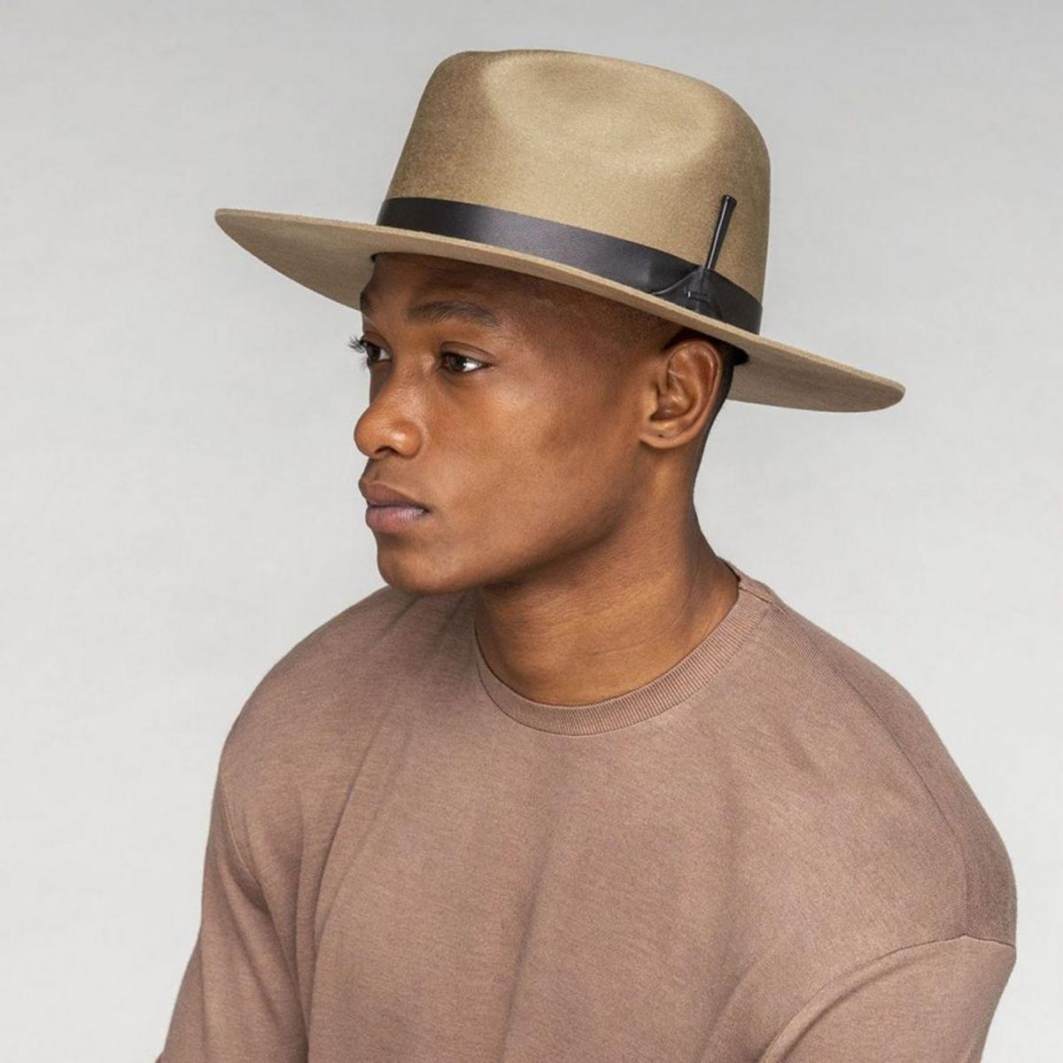 Bailey 1922 | Godwin Elite Superfine Velour Wool Felt Fedora Hat | 130376 | profile | TAUPE