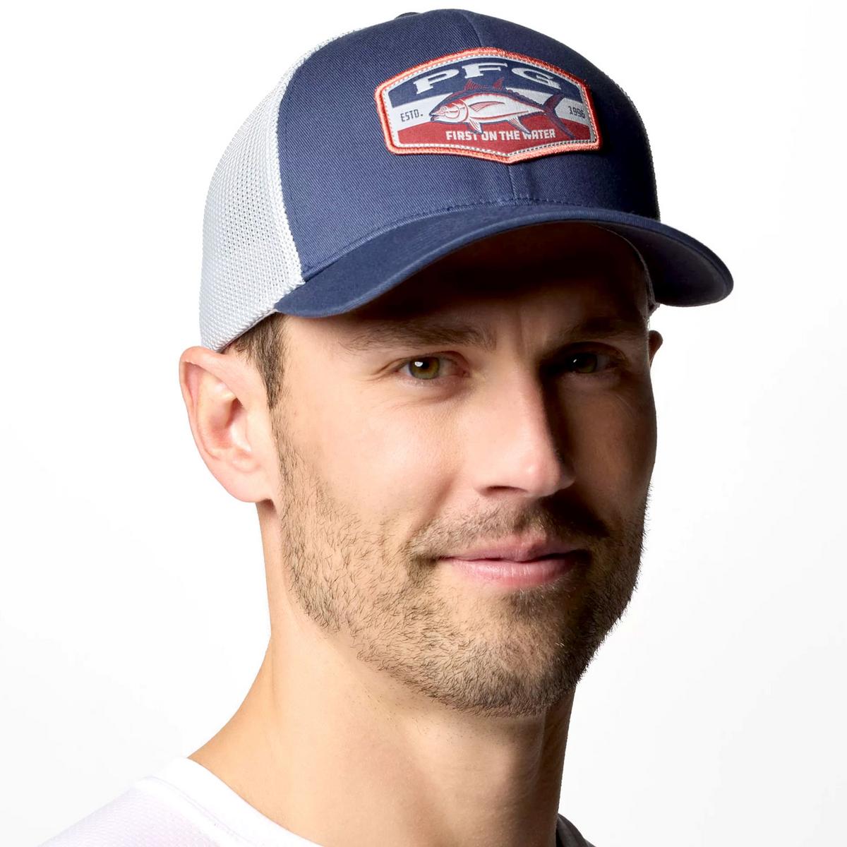 Columbia Sportswear | PFG Patch Mesh Flexfit Fitted Baseball Cap | 400087 | lsmone | NOCTURNAL