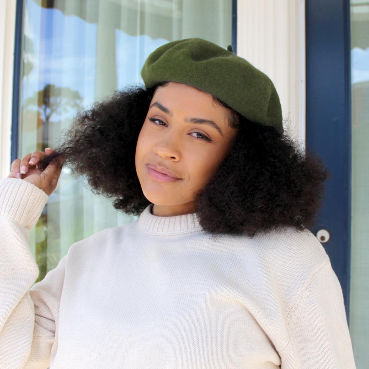 Village Hat Shop | Wool Fashion Beret | 152500 | lsfone | OLIVE GREEN