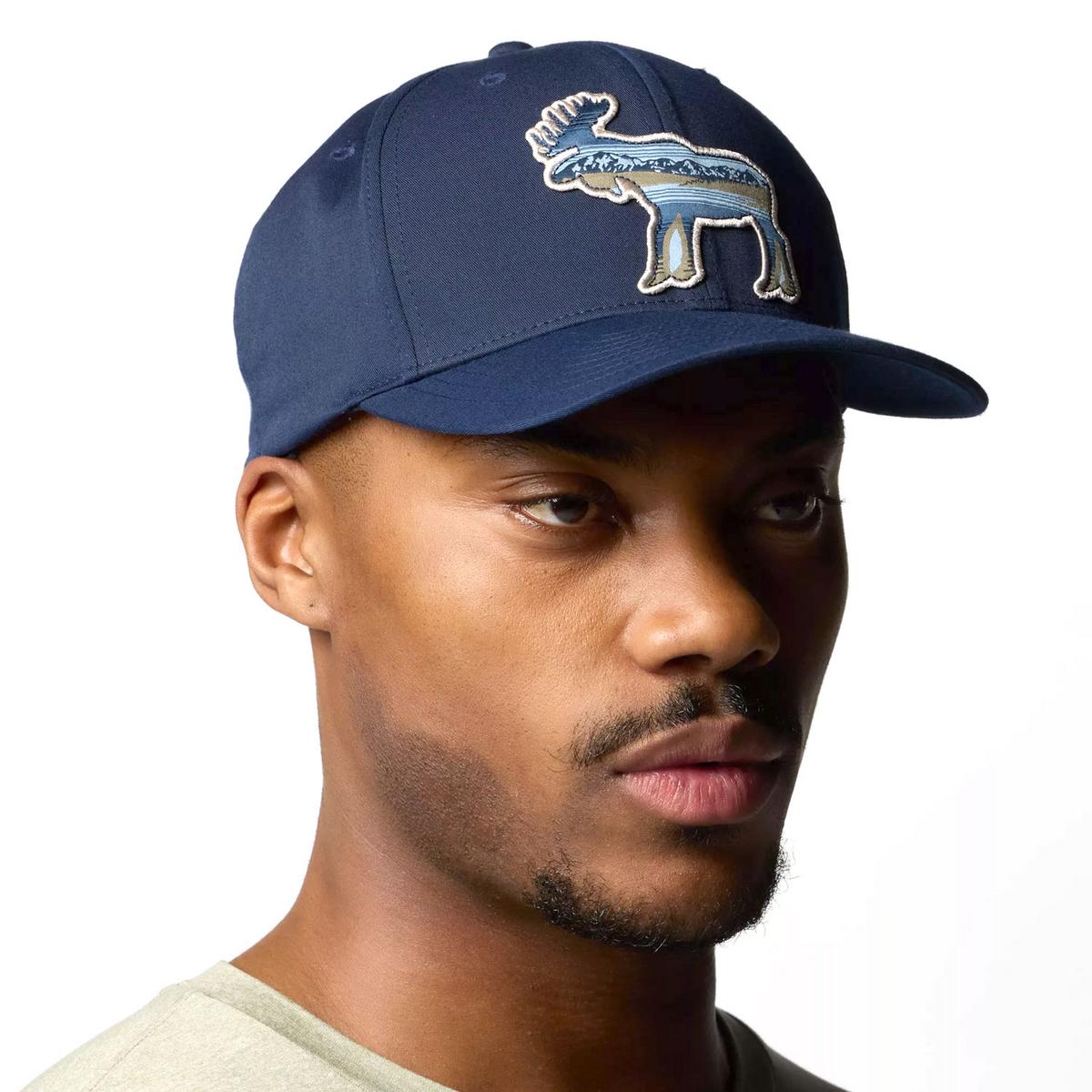 Columbia Sportswear | Lost Lager Flexfit 110 Snapback Baseball Cap | 400098 | lsmone | COLLEGIATE NAVY