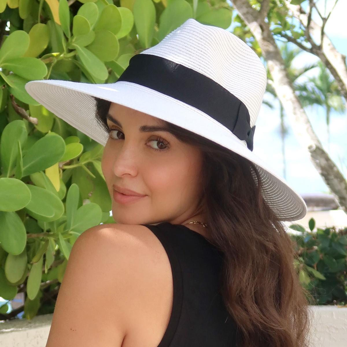 Physician Endorsed | Cordoba Toyo Straw Fedora Hat | 102741 | lsfone | WHITE/BLACK