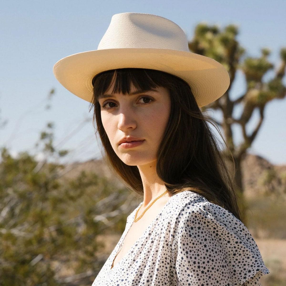 Stetson | Tallahassee Shantung Straw Fedora Hat | 126944 | lsfthree | NATURAL