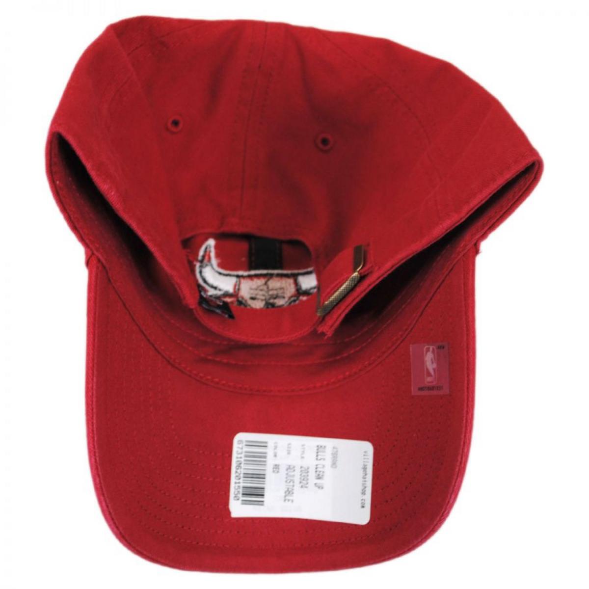 47 Brand | Chicago Bulls NBA Clean Up Strapback Baseball Cap Dad Hat | 203924 | under | RED