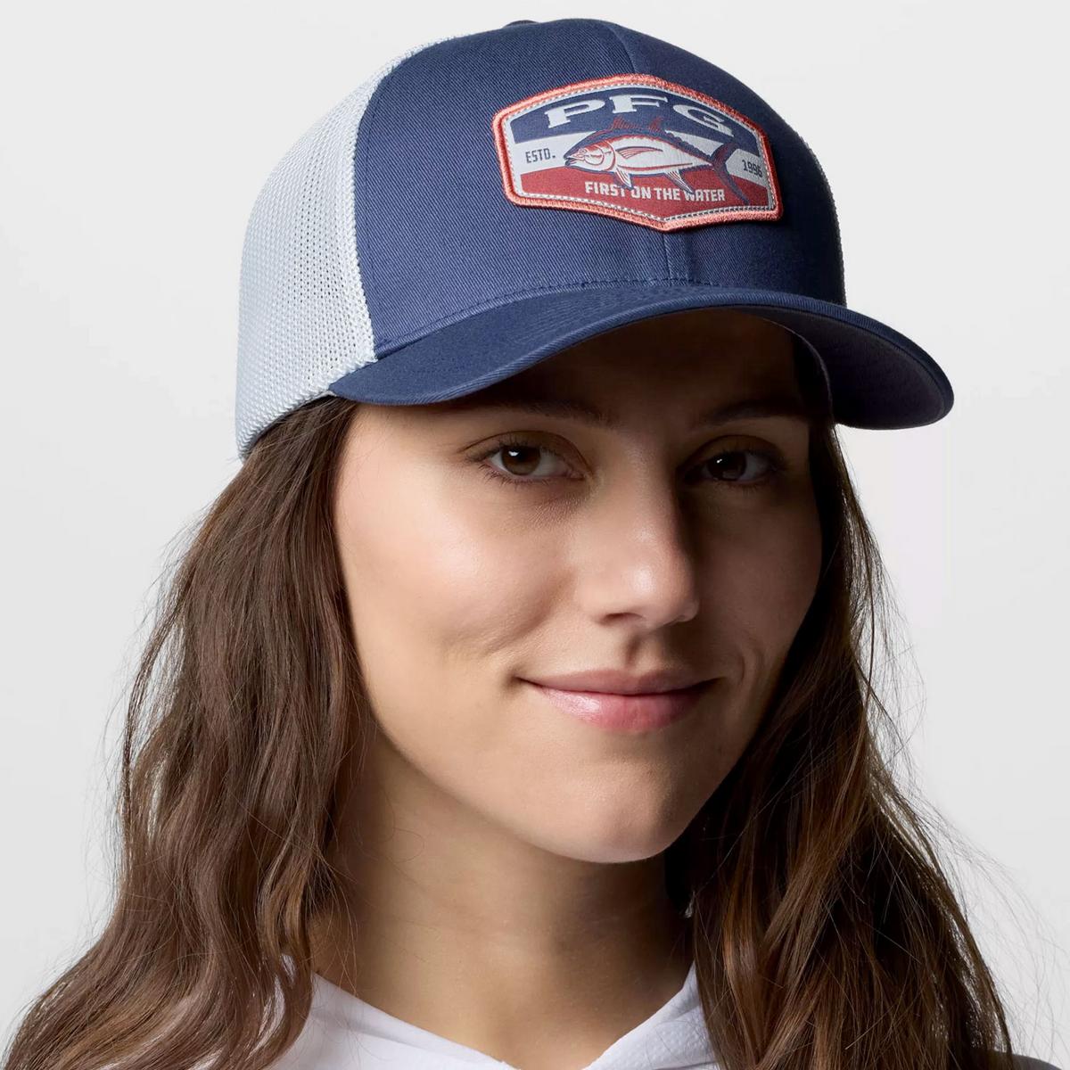 Columbia Sportswear | PFG Patch Mesh Flexfit Fitted Baseball Cap | 400087 | lsfone | NOCTURNAL