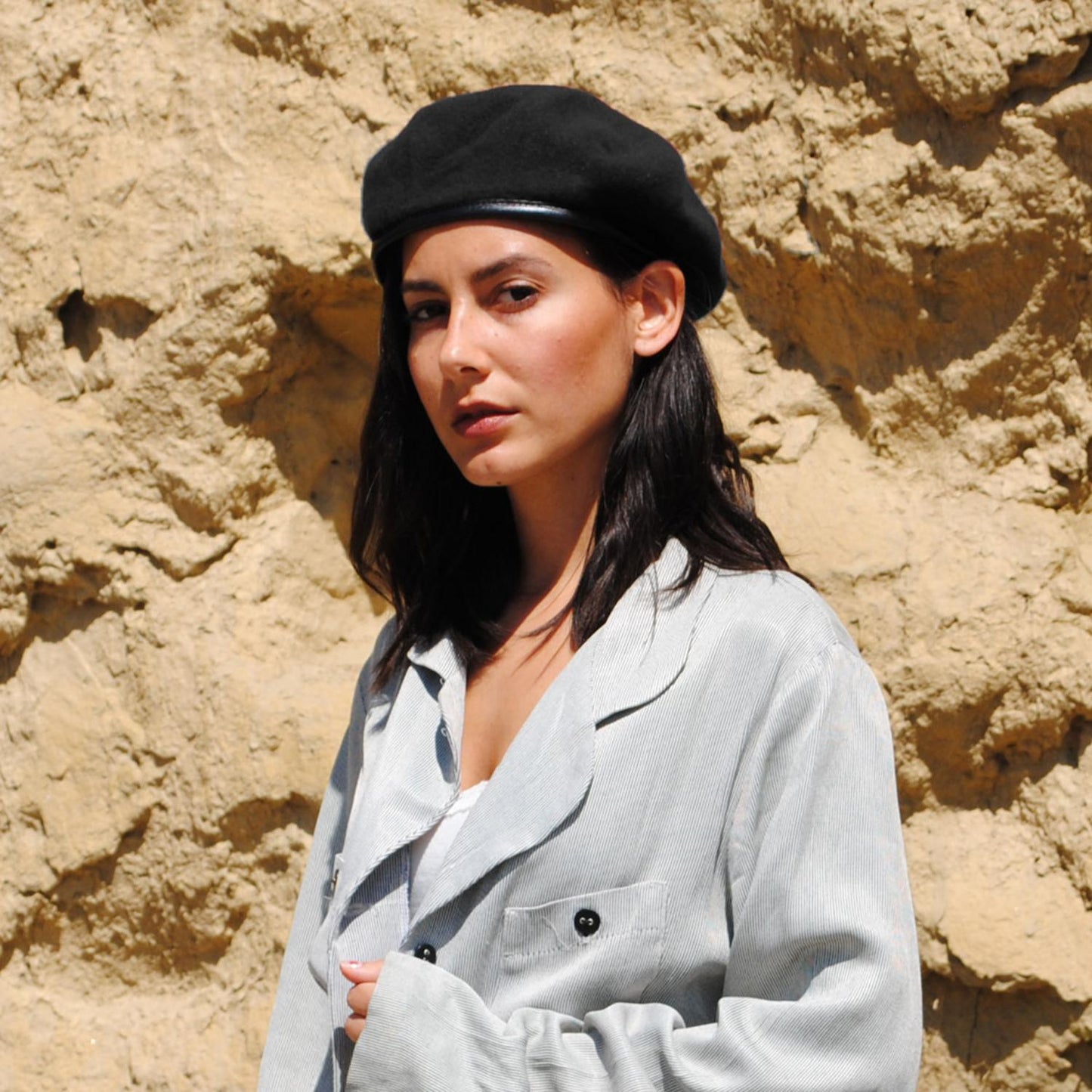 Village Hat Shop | Wool Military Beret with Lambskin Band | 151106 | lsfone | BLACK