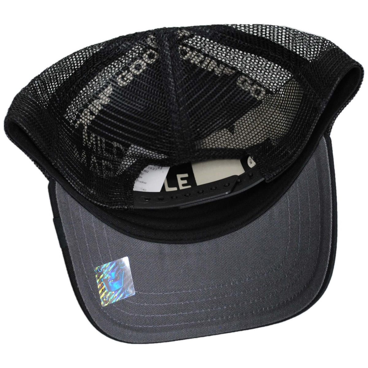 Goorin Bros | The Cancelled Skull Mesh Trucker Snapback Baseball Cap | 200806 | under | VOID