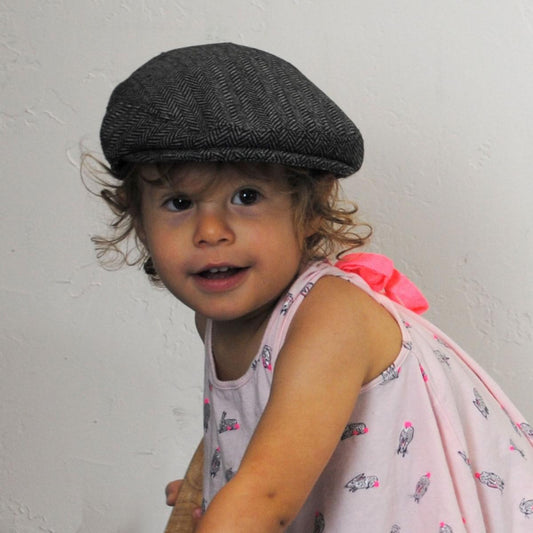 Jaxon Hats | Baby Herringbone Wool Blend Ivy Cap | 512111 | lsfone | CHARCOAL