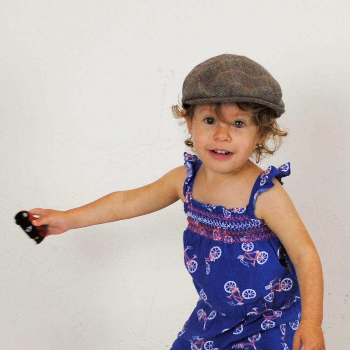 Jaxon Hats | Baby Tweed Wool Blend Ivy Cap | 512112 | lsftwo | BROWN/GREY