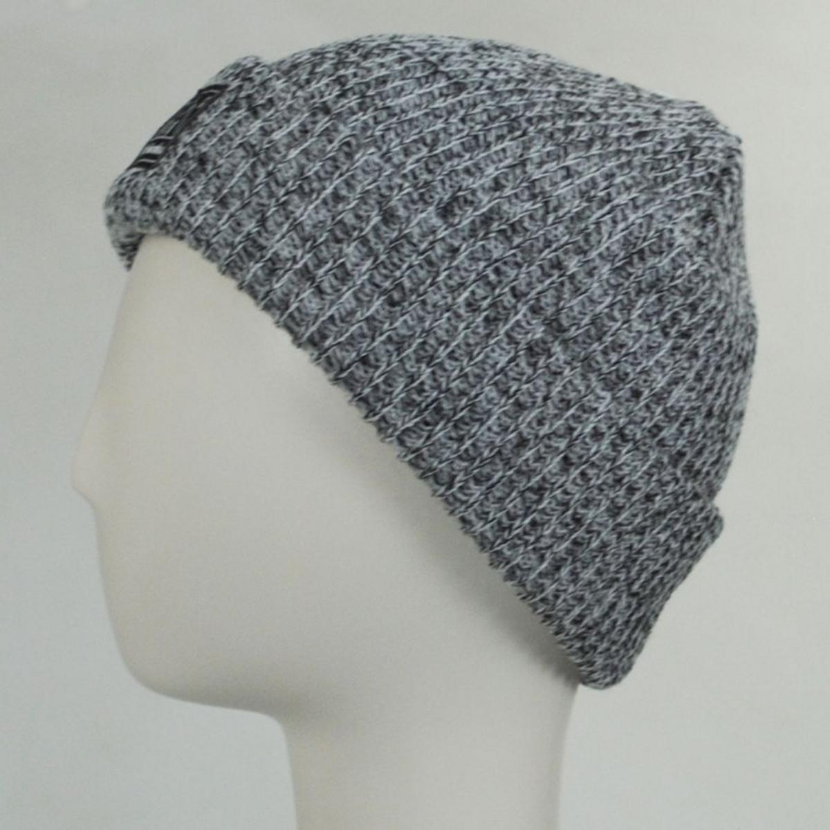 Columbia Sportswear | Youth Whirlibird Cuffed Beanie | 509616 | profile | BLACK WHITE MARL