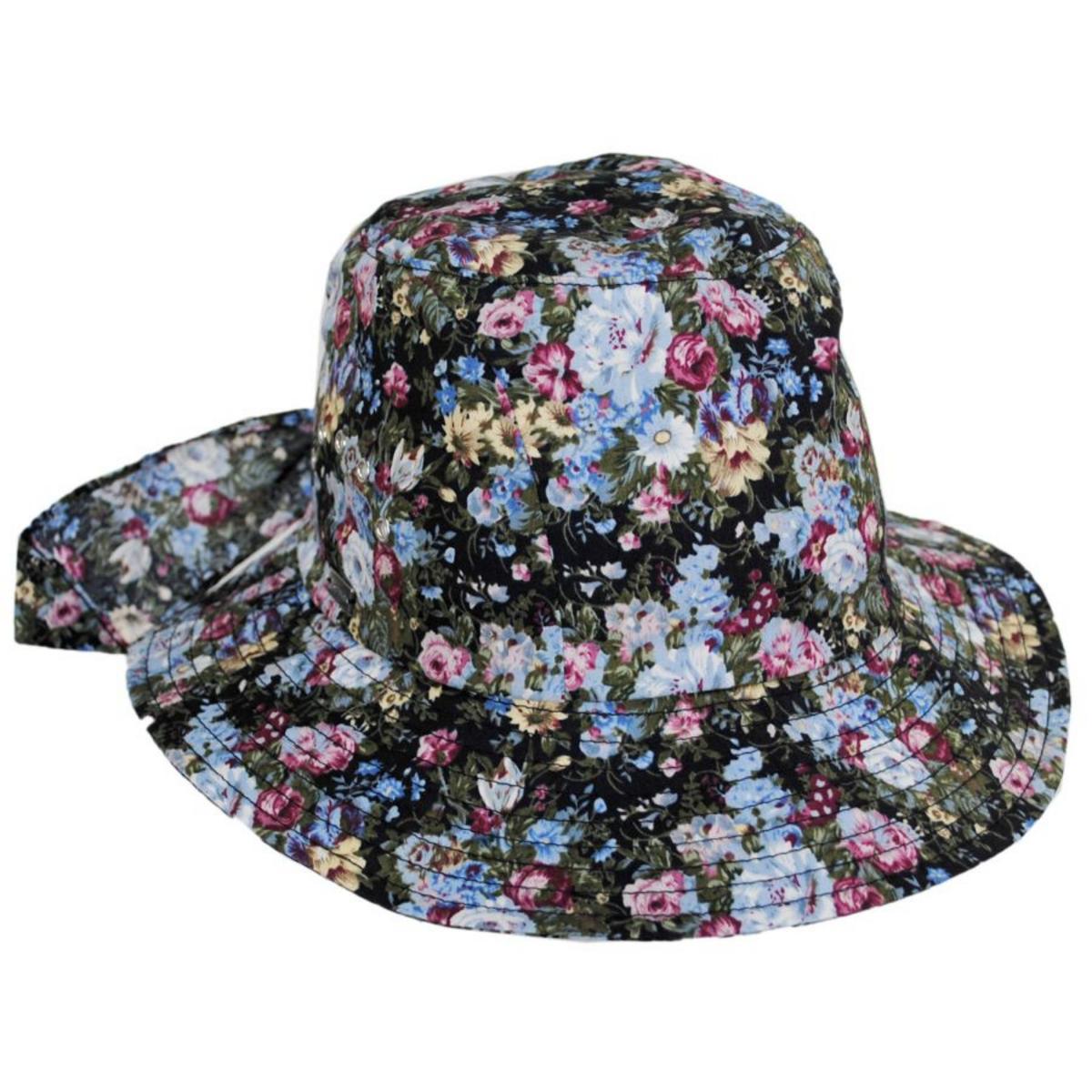 Betmar | Knotted Cotton Cloche Hat | 106043 | lead | NAVY FLORAL