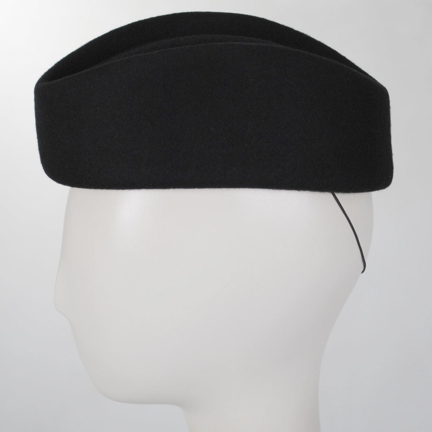 sur la tete | Stewardess Wool Felt Pillbox Hat | 157021 | profile | BLACK