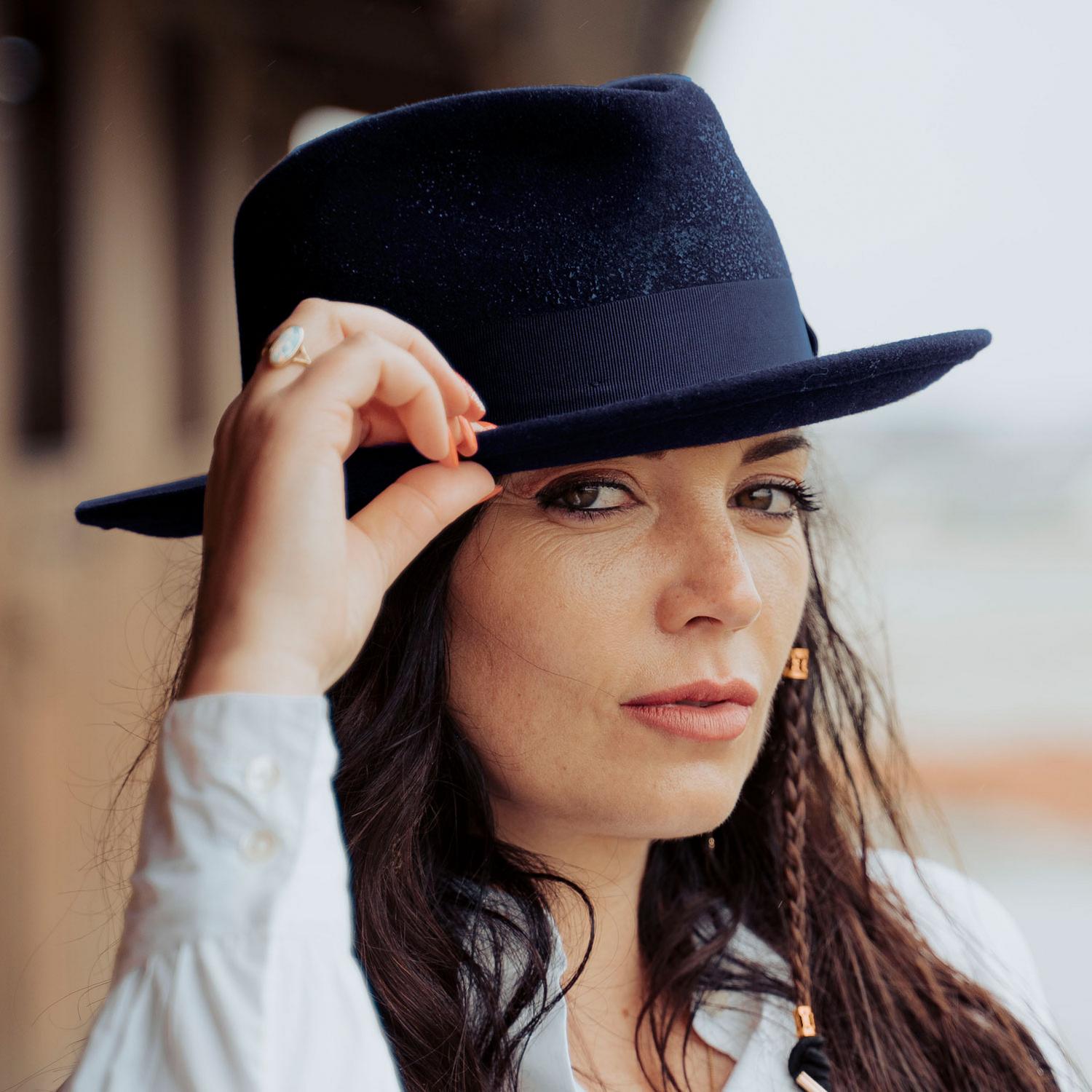 Jaxon Hats | C-Crown Crushable Wool Felt Fedora Hat | 135003 | lsfone | NAVY BLUE