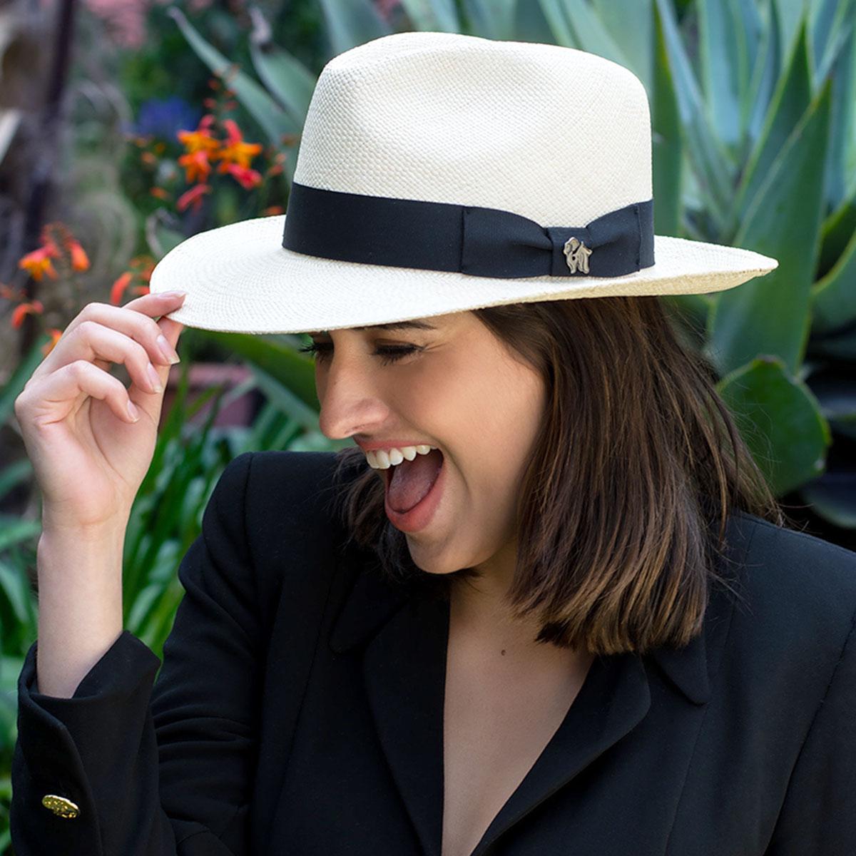 Bigalli | Classic Panama Straw Fedora Hat | 129200 | lsfone | NATURAL