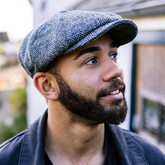 Jaxon & James | Castlebay Harris Tweed Wool Newsboy Cap | 170000 | lsmtwo | BLACK/GREY