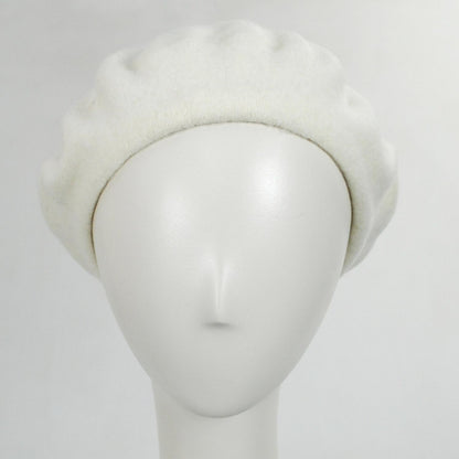 Village Hat Shop | Wool Fashion Beret | 152500 | front | WINTER WHITE