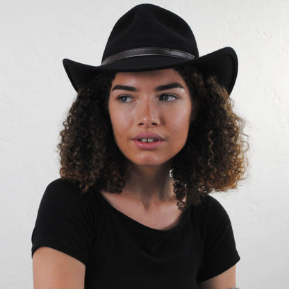 Jaxon Hats | Crushable Wool Felt Outback Hat | 135002 | lsfone | BLACK