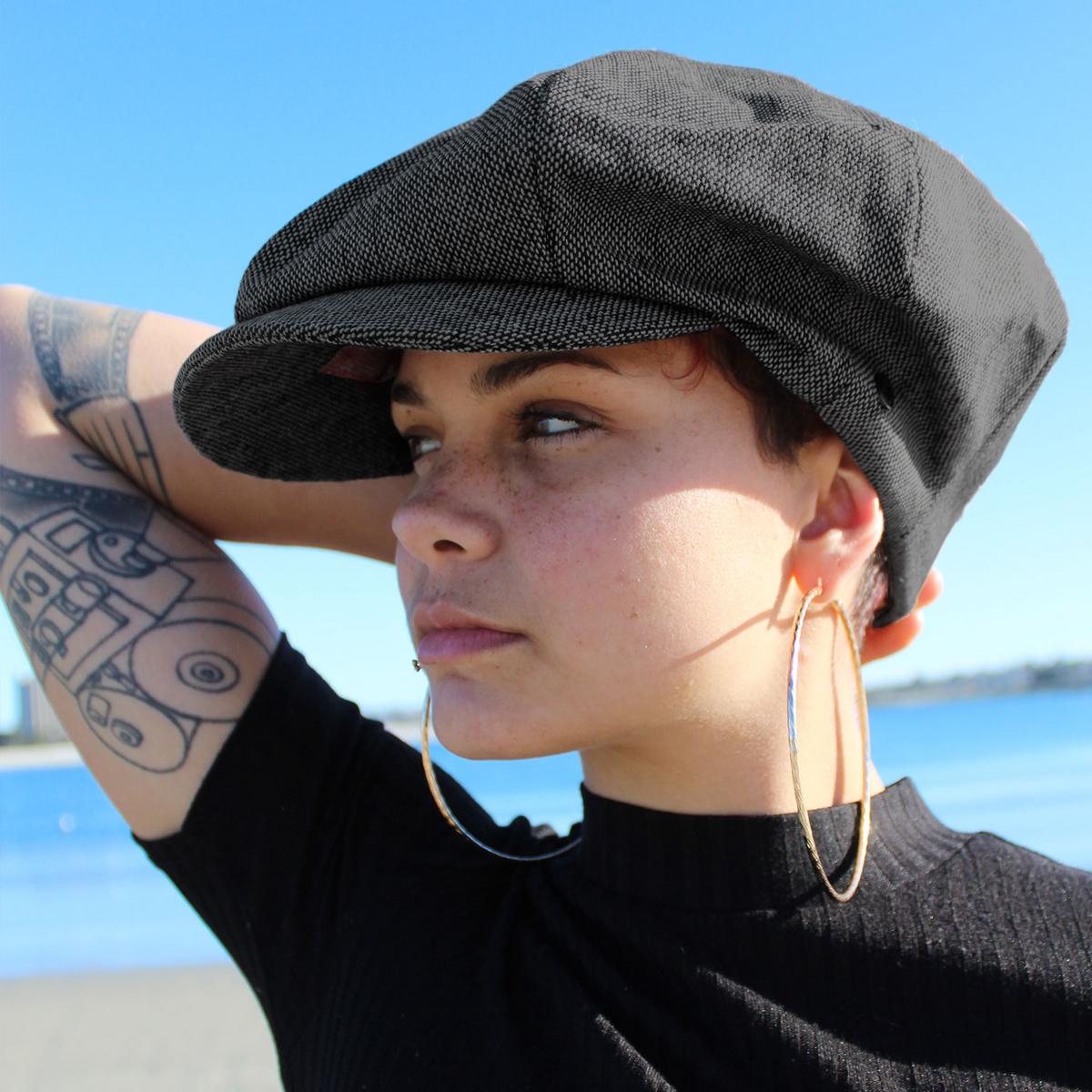 Jaxon Hats | Marl Tweed Wool Blend Big Apple Cap | 167725 | lsfone | BLACK