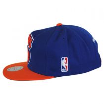 New York Knicks NBA XL Logo Snapback Baseball Cap alternate view 3