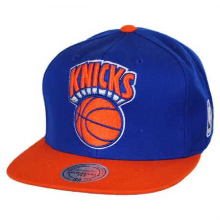 Mitchell & Ness New York Knicks NBA XL Logo Snapback Baseball Cap