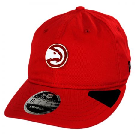 New Era Atlanta Hawks NBA Badged Fan 9Fifty Snapback Baseball Cap